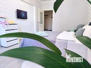 1-к квартира, посуточно, 48м2, 1/1 этаж