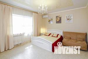 1-к квартира, посуточно, 44м2, 11/17 этаж