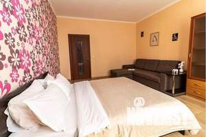 1-к квартира, посуточно, 53м2, 9/16 этаж
