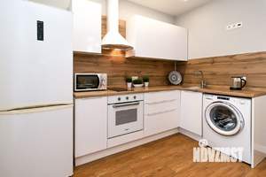 1-к квартира, посуточно, 38м2, 8/25 этаж