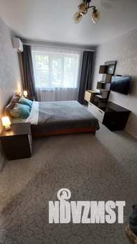 1-к квартира, посуточно, 36м2, 2/5 этаж