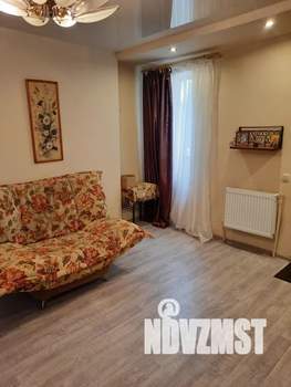 Студия квартира, посуточно, 33м2, 1/2 этаж
