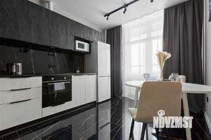 1-к квартира, посуточно, 42м2, 8/24 этаж