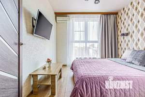 2-к квартира, посуточно, 50м2, 1/1 этаж