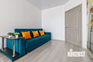 1-к квартира, посуточно, 42м2, 13/25 этаж