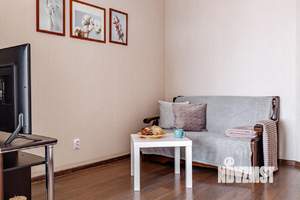 1-к квартира, посуточно, 40м2, 1/1 этаж