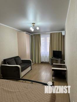 1-к квартира, посуточно, 40м2, 3/16 этаж