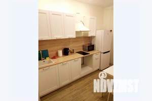 1-к квартира, посуточно, 38м2, 14/19 этаж
