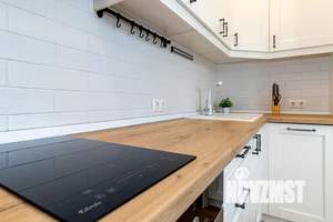 1-к квартира, посуточно, 38м2, 11/16 этаж