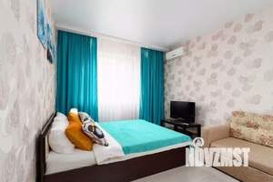 1-к квартира, посуточно, 42м2, 1/1 этаж