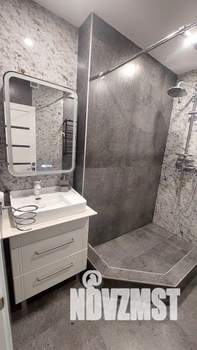 1-к квартира, посуточно, 49м2, 9/17 этаж