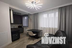 1-к квартира, посуточно, 42м2, 1/3 этаж