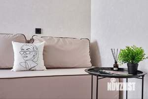 1-к квартира, посуточно, 42м2, 8/24 этаж