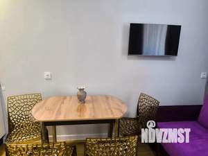 Студия квартира, посуточно, 32м2, 6/9 этаж