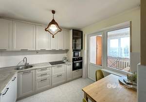 1-к квартира, на длительный срок, 50м2, 4/10 этаж