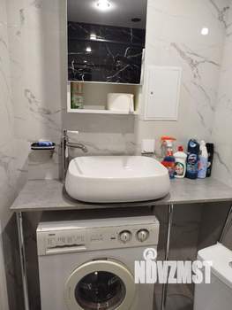 Студия квартира, посуточно, 17м2, 1/5 этаж