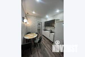 1-к квартира, посуточно, 38м2, 13/16 этаж