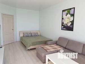 1-к квартира, посуточно, 42м2, 21/25 этаж