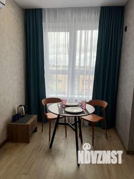 Студия квартира, посуточно, 30м2, 4/18 этаж
