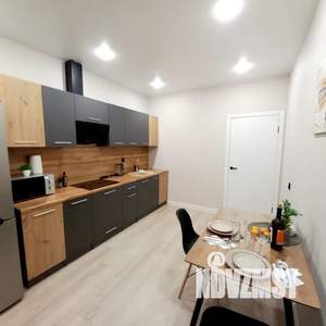 1-к квартира, посуточно, 39м2, 24/24 этаж