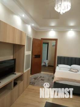 1-к квартира, посуточно, 43м2, 8/20 этаж