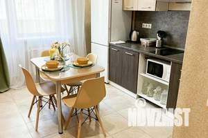 1-к квартира, посуточно, 38м2, 12/19 этаж