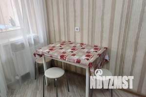 1-к квартира, посуточно, 35м2, 6/16 этаж