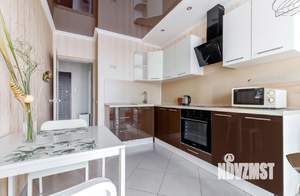 1-к квартира, посуточно, 42м2, 1/1 этаж