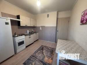 1-к квартира, посуточно, 37м2, 14/14 этаж