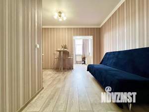 1-к квартира, посуточно, 35м2, 1/1 этаж