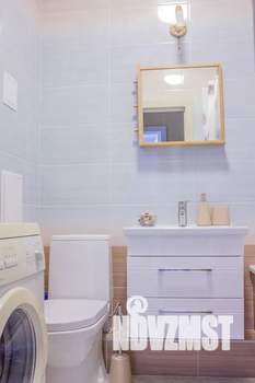 1-к квартира, посуточно, 42м2, 13/18 этаж