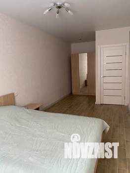 1-к квартира, посуточно, 42м2, 2/17 этаж