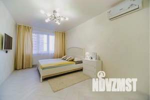 1-к квартира, посуточно, 41м2, 10/25 этаж