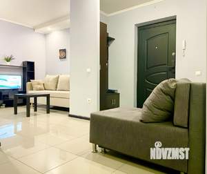 2-к квартира, посуточно, 44м2, 1/1 этаж