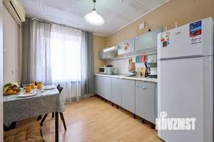 2-к квартира, посуточно, 48м2, 8/10 этаж
