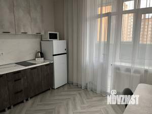 1-к квартира, посуточно, 40м2, 14/20 этаж