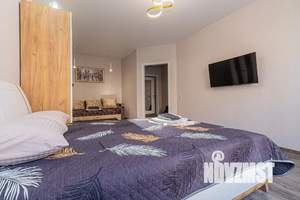 1-к квартира, посуточно, 43м2, 13/22 этаж