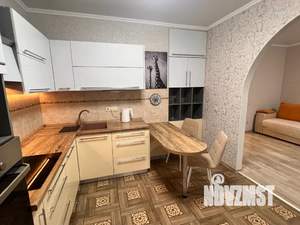 1-к квартира, посуточно, 43м2, 21/21 этаж