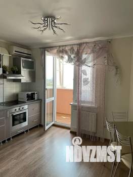 1-к квартира, посуточно, 50м2, 13/17 этаж