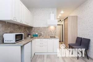 1-к квартира, посуточно, 32м2, 8/18 этаж