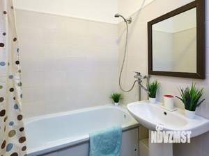 2-к квартира, посуточно, 42м2, 1/1 этаж