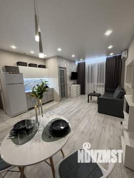 2-к квартира, посуточно, 42м2, 5/7 этаж