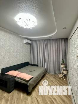 Студия квартира, посуточно, 45м2, 17/24 этаж