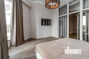 1-к квартира, на длительный срок, 60м2, 8/18 этаж