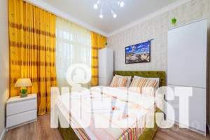 1-к квартира, посуточно, 42м2, 1/19 этаж