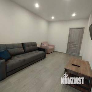 1-к квартира, посуточно, 35м2, 8/16 этаж