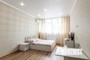 Студия квартира, посуточно, 25м2, 10/17 этаж