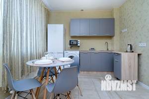 2-к квартира, посуточно, 55м2, 2/18 этаж