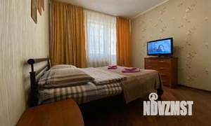 2-к квартира, посуточно, 64м2, 1/1 этаж