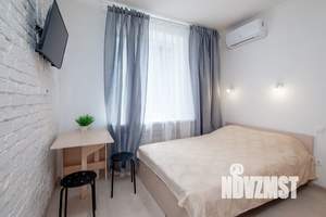 1-к квартира, посуточно, 12м2, 1/1 этаж